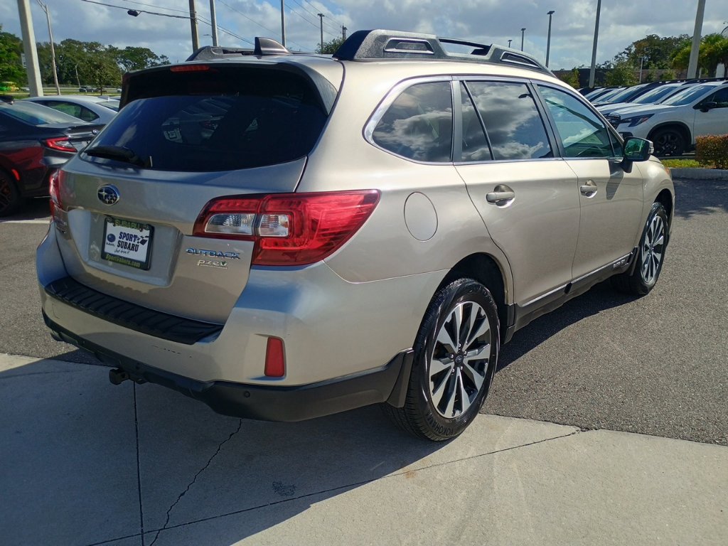 Used 2017 Subaru Outback 2.5i Limited AWD/4WD image 5