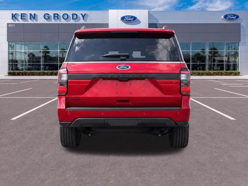 Used 2021 Ford Expedition Limited AWD/4WD image 8