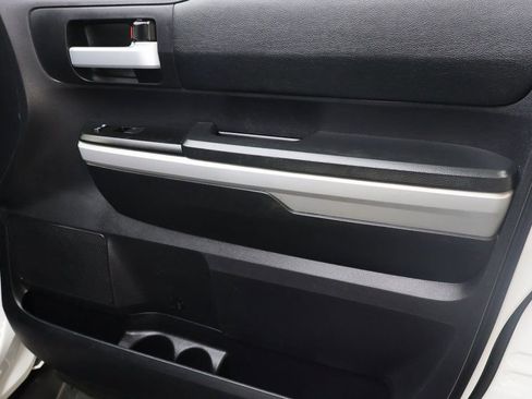 Used 2020 Toyota Tundra SR5 w/ TRD Off-Road Package image 12