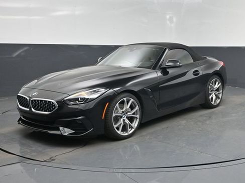 Used 2019 BMW Z4 sDrive30i w/ Premium Package RWD image 9