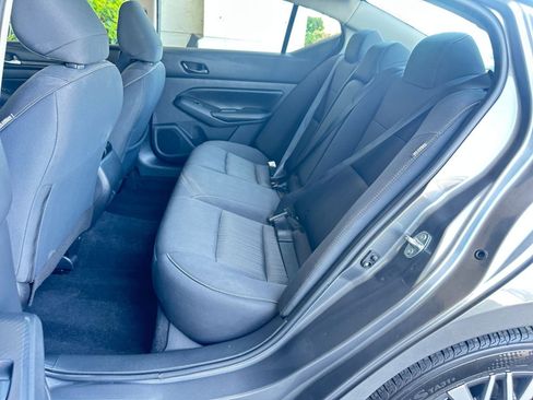 Used 2024 Nissan Altima 2.5 SV image 37