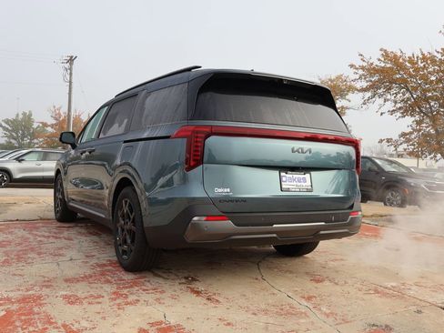 New 2026 Kia Carnival SX Prestige FWD image 5