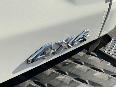 Used 2019 Nissan Titan Platinum Reserve w/ Platinum Utility Package image 16