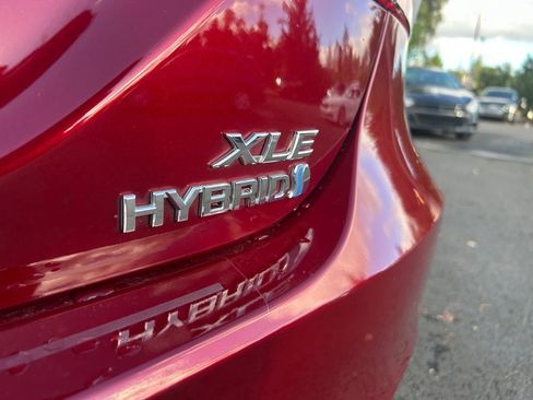 Used 2020 Toyota Camry XLE w/ Driver Assist Package image 32