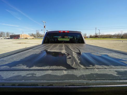 Used 2014 GMC Sierra 1500 SLT w/ SLT Preferred Package image 11