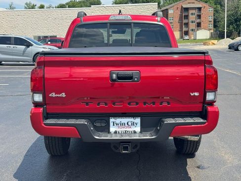 Certified 2023 Toyota Tacoma SR AWD/4WD image 6
