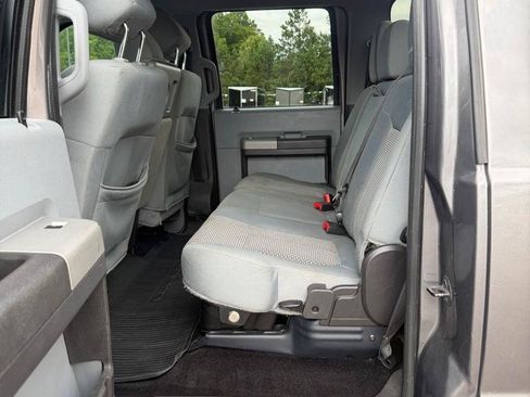 Used 2014 Ford F250 XLT w/ XLT Premium Package AWD/4WD image 13