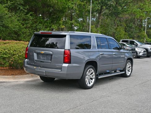 Used 2020 Chevrolet Suburban Premier AWD/4WD image 4