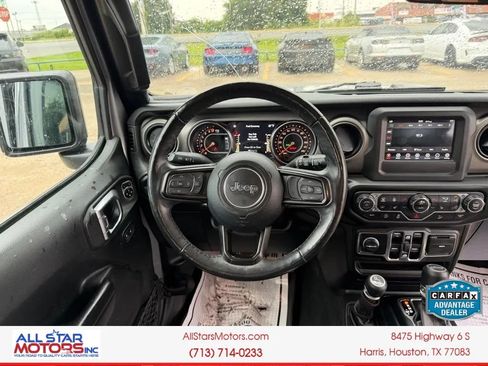 Used 2019 Jeep Wrangler Unlimited Sport S AWD/4WD image 23