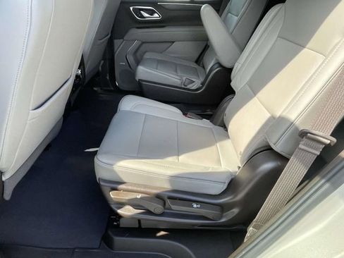 Certified 2023 GMC Yukon SLT image 11