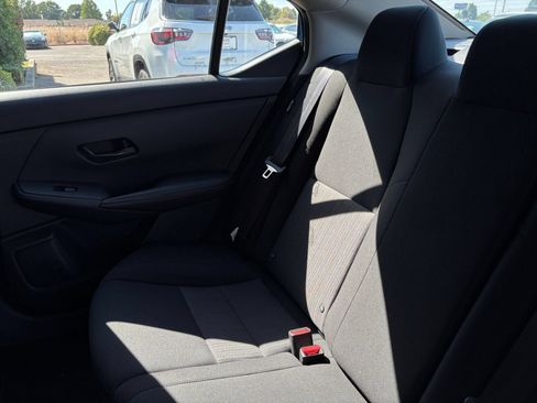 Used 2025 Nissan Sentra SV FWD image 38