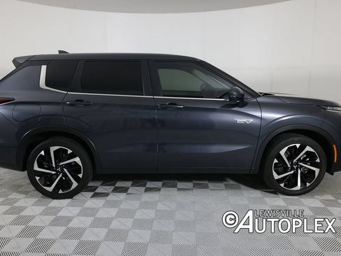 Used 2024 Mitsubishi Outlander SE AWD/4WD image 4