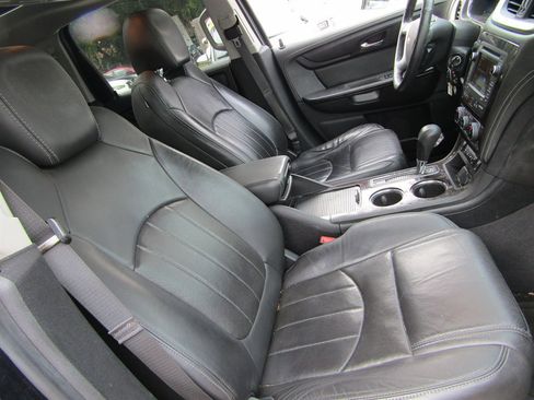 Used 2015 Chevrolet Traverse LTZ image 5