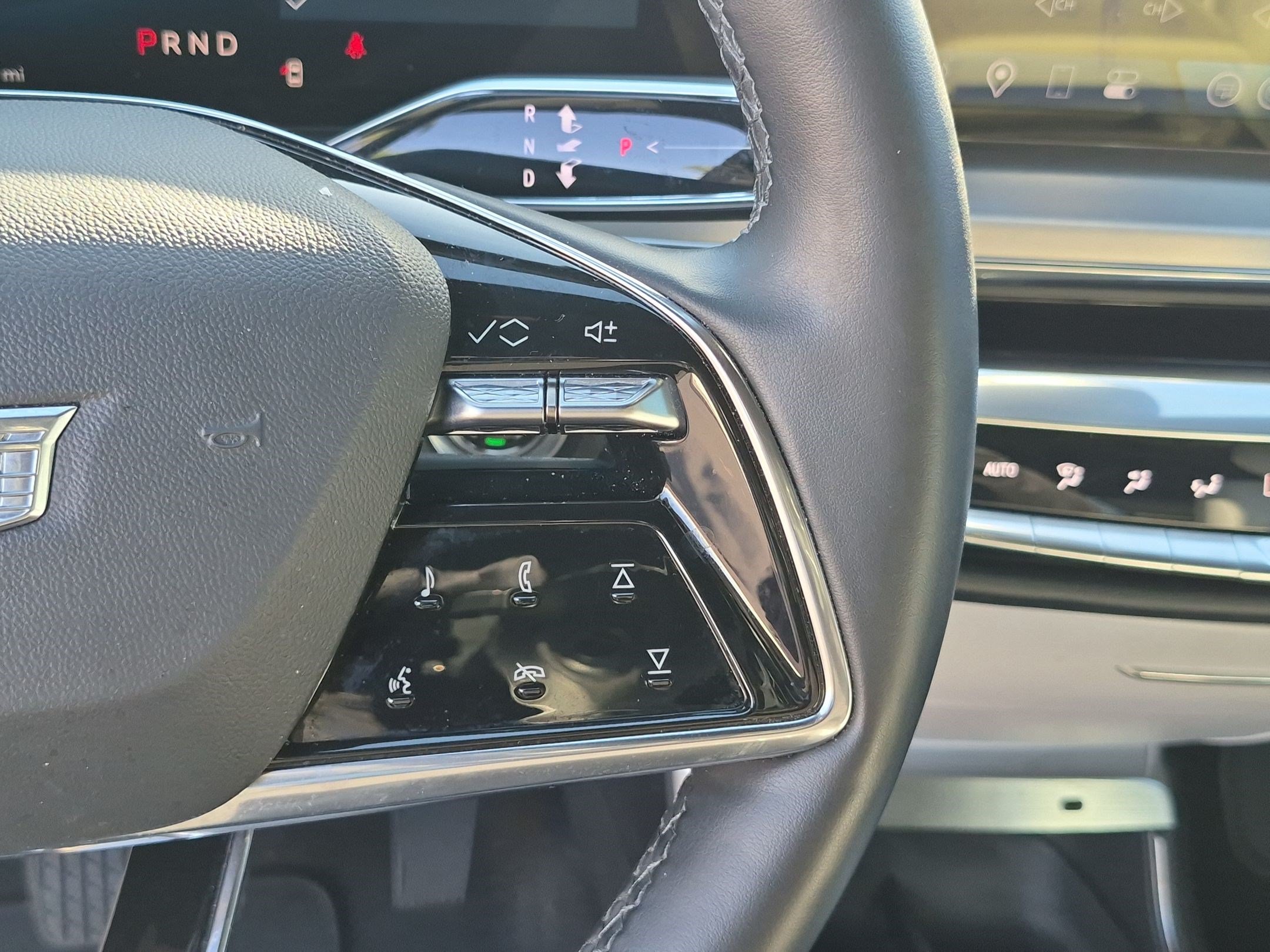 Used 2024 Cadillac Lyriq Luxury RWD image 20