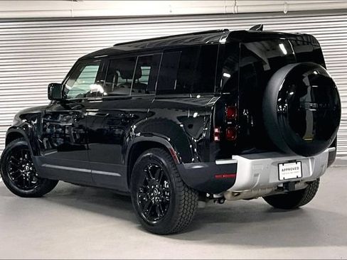 Certified 2025 Land Rover Defender 110 S AWD/4WD image 10