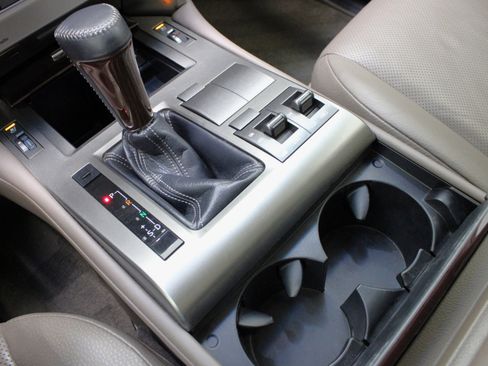 Used 2017 Lexus GX 460 Premium image 67