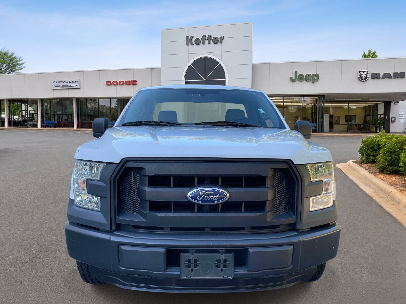 Used 2016 Ford F150 XL w/ Equipment Group 101A Mid RWD image 2