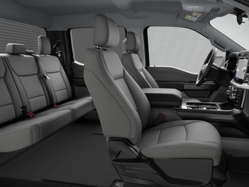 New 2026 Ford F150 XLT w/ XLT Chrome Appearance Package image 28