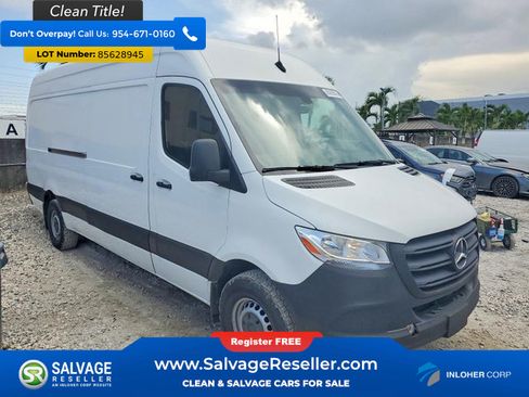 Used 2021 Mercedes-Benz Sprinter 2500 image 5