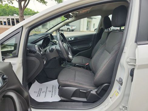 Used 2016 Ford Fiesta SE w/ Equipment Group 201A FWD image 19