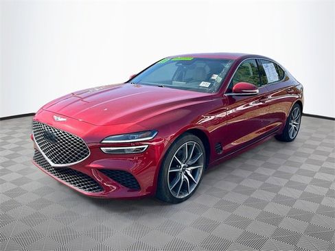 Used 2023 Genesis G70 2.0T image 3