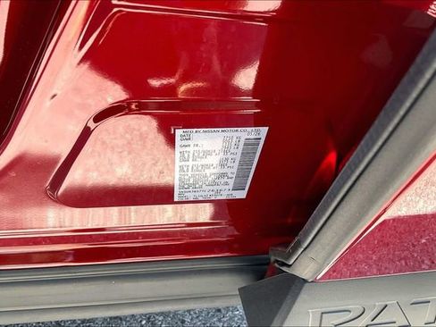New 2026 Nissan Pathfinder SV w/ SV Premium Package FWD image 8