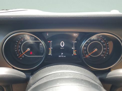 Used 2022 Jeep Gladiator Sport AWD/4WD image 23