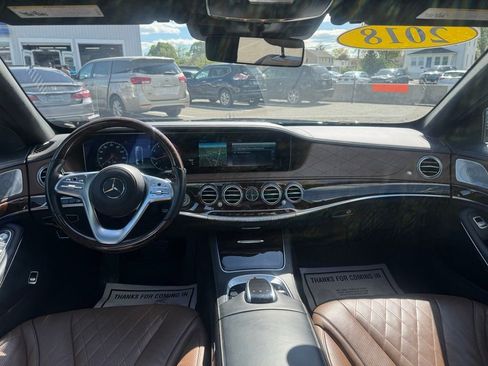 Used 2018 Mercedes-Benz S 560 4MATIC Sedan image 34