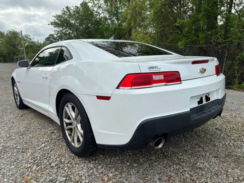 Used 2015 Chevrolet Camaro LT RWD image 10