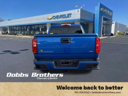 Used 2021 Chevrolet Colorado Z71 AWD/4WD image 7