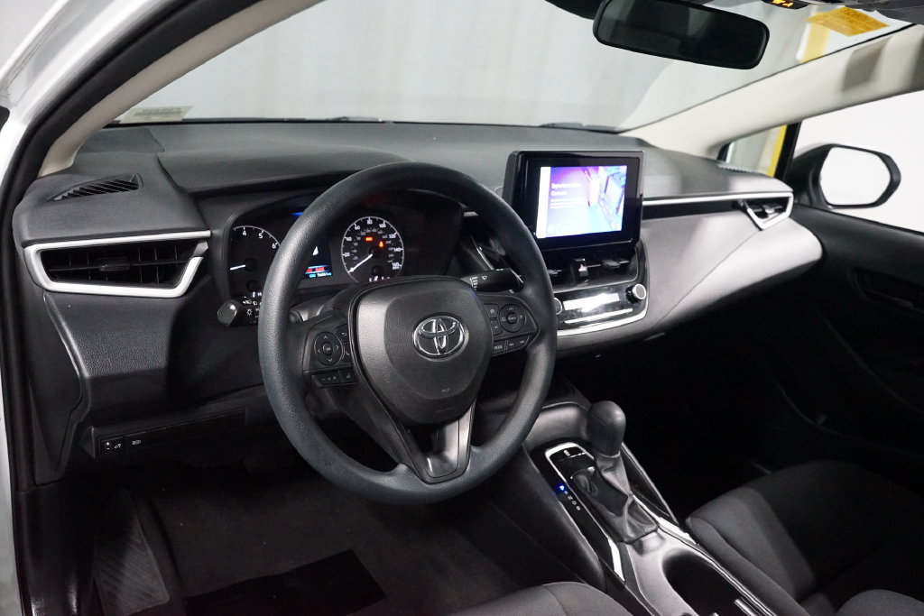 Certified 2025 Toyota Corolla LE FWD image 11