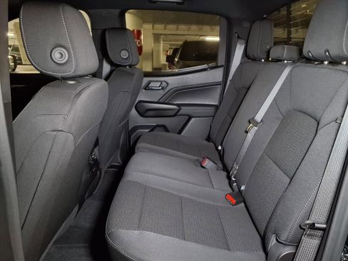 New 2026 GMC Canyon Elevation w/ Convenience Package image 12