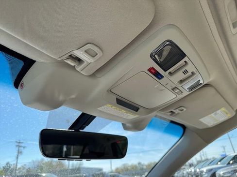 Used 2018 Subaru Outback 2.5i Limited image 28