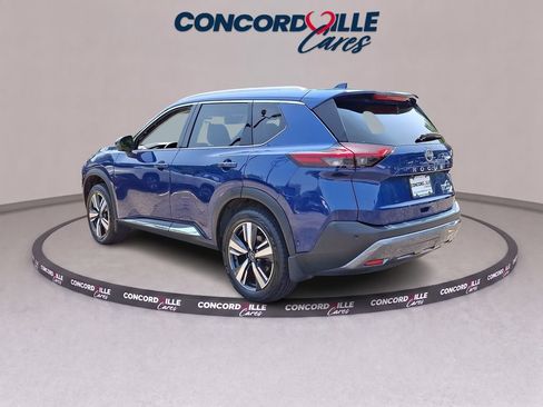 Certified 2023 Nissan Rogue SL w/ SL Premium Package AWD/4WD image 5