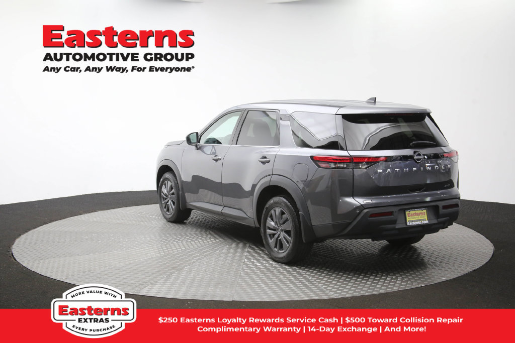 Used 2024 Nissan Pathfinder S AWD/4WD image 67