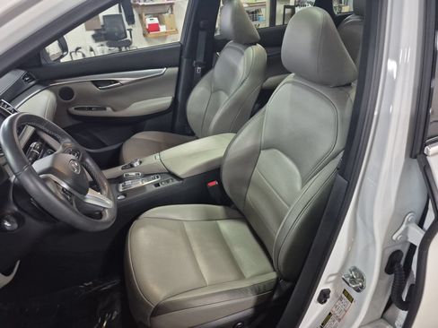 Used 2023 INFINITI QX50 Luxe FWD image 20