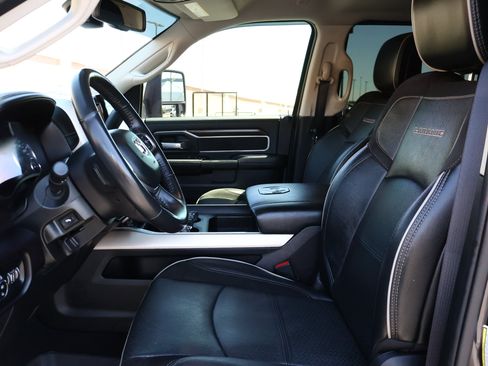 Used 2024 RAM 2500 Laramie w/ Protection Group AWD/4WD image 11