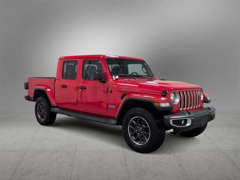 Certified 2021 Jeep Gladiator Overland w/ Popular Equipment Package image 2