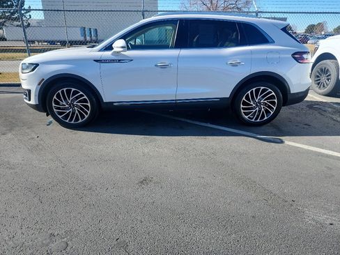 Used 2019 Lincoln Nautilus Reserve image 2