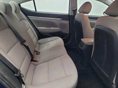 Used 2020 Hyundai Elantra SEL image 19