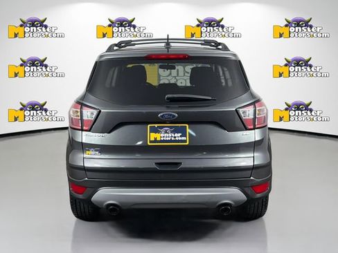 Used 2018 Ford Escape SE FWD image 6