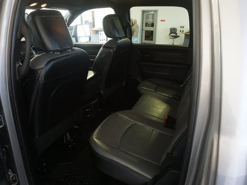 Used 2024 RAM 3500 Tradesman w/ Snow Chief Group image 18