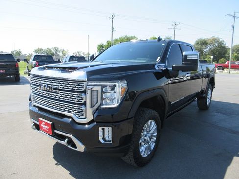 Certified 2021 GMC Sierra 2500 Denali w/ Denali Ultimate Package AWD/4WD image 14