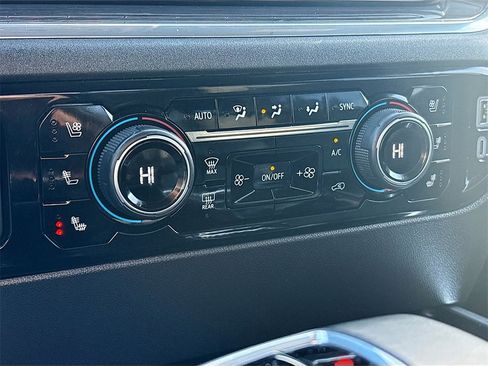 Used 2023 Chevrolet Silverado 1500 LTZ image 15