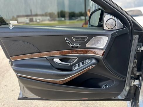 Used 2014 Mercedes-Benz S 63 AMG 4MATIC Sedan image 22