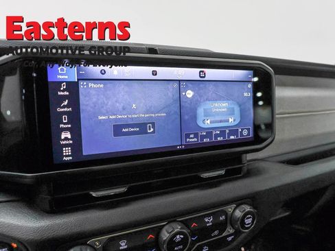 Used 2024 Jeep Wrangler Unlimited AWD/4WD image 12
