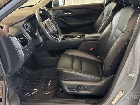 Used 2023 Nissan Rogue SL w/ SL Premium Package AWD/4WD image 11