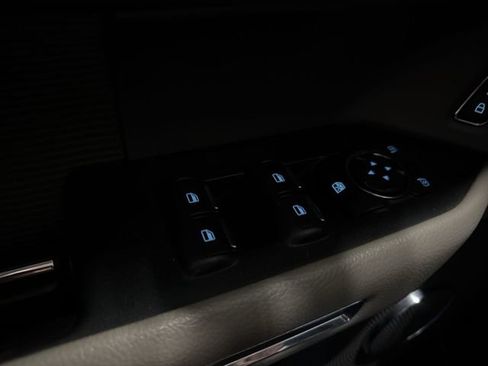 Used 2019 Ford Expedition XLT AWD/4WD image 21