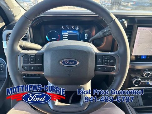 New 2026 Ford F250 Lariat w/ Black Appearance Package AWD/4WD image 19