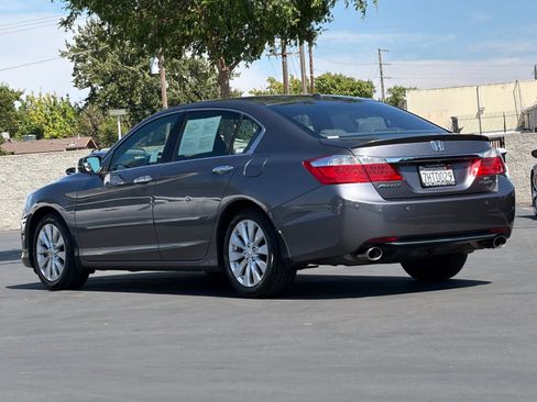 Used 2014 Honda Accord Touring image 7